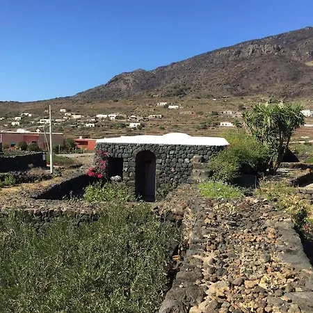 Сasa de vacaciones Dammuso - La Piccola Giara - Scauri (Sicily)